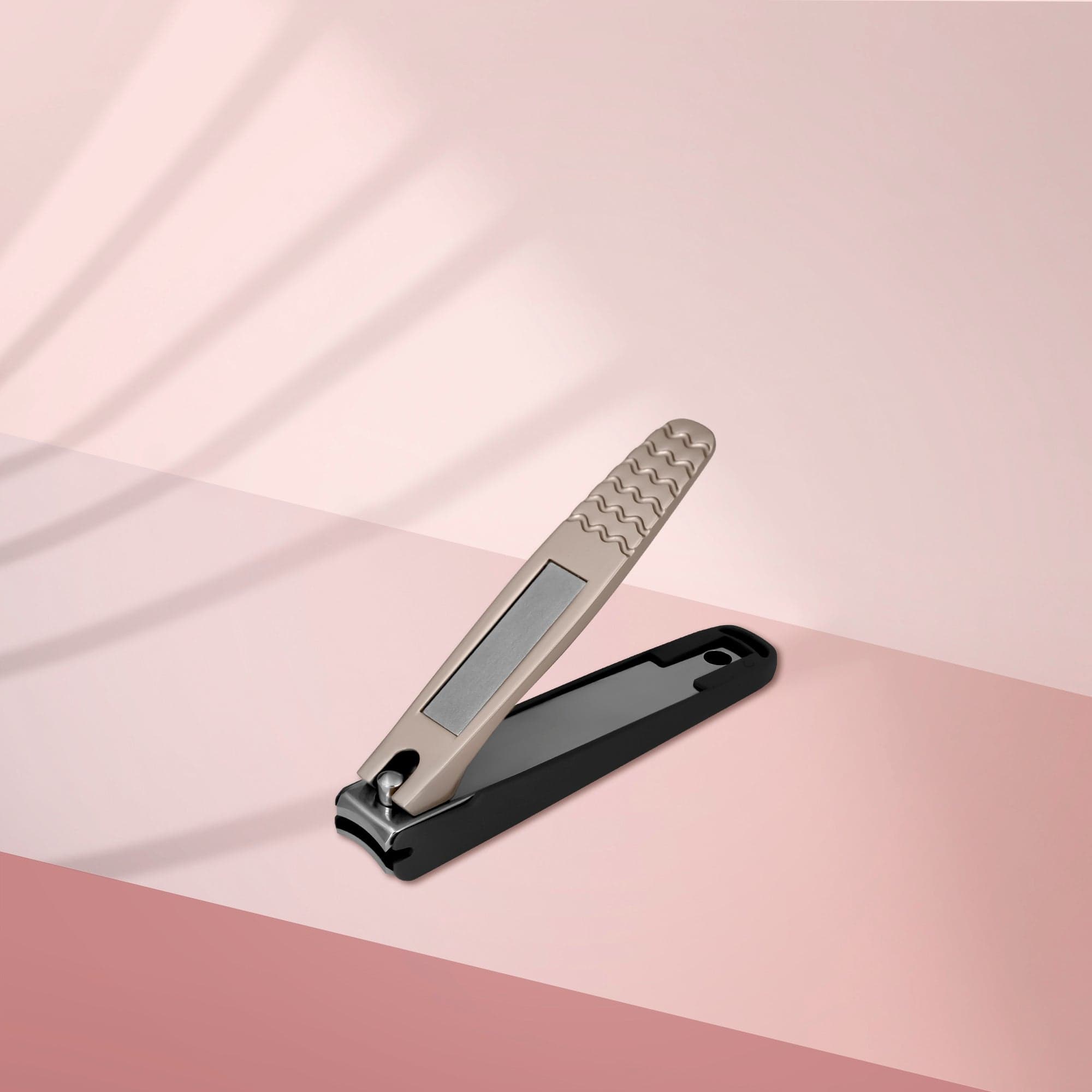 Tagliaunghie con contenitore per unghie BEAUTY  CARE 20