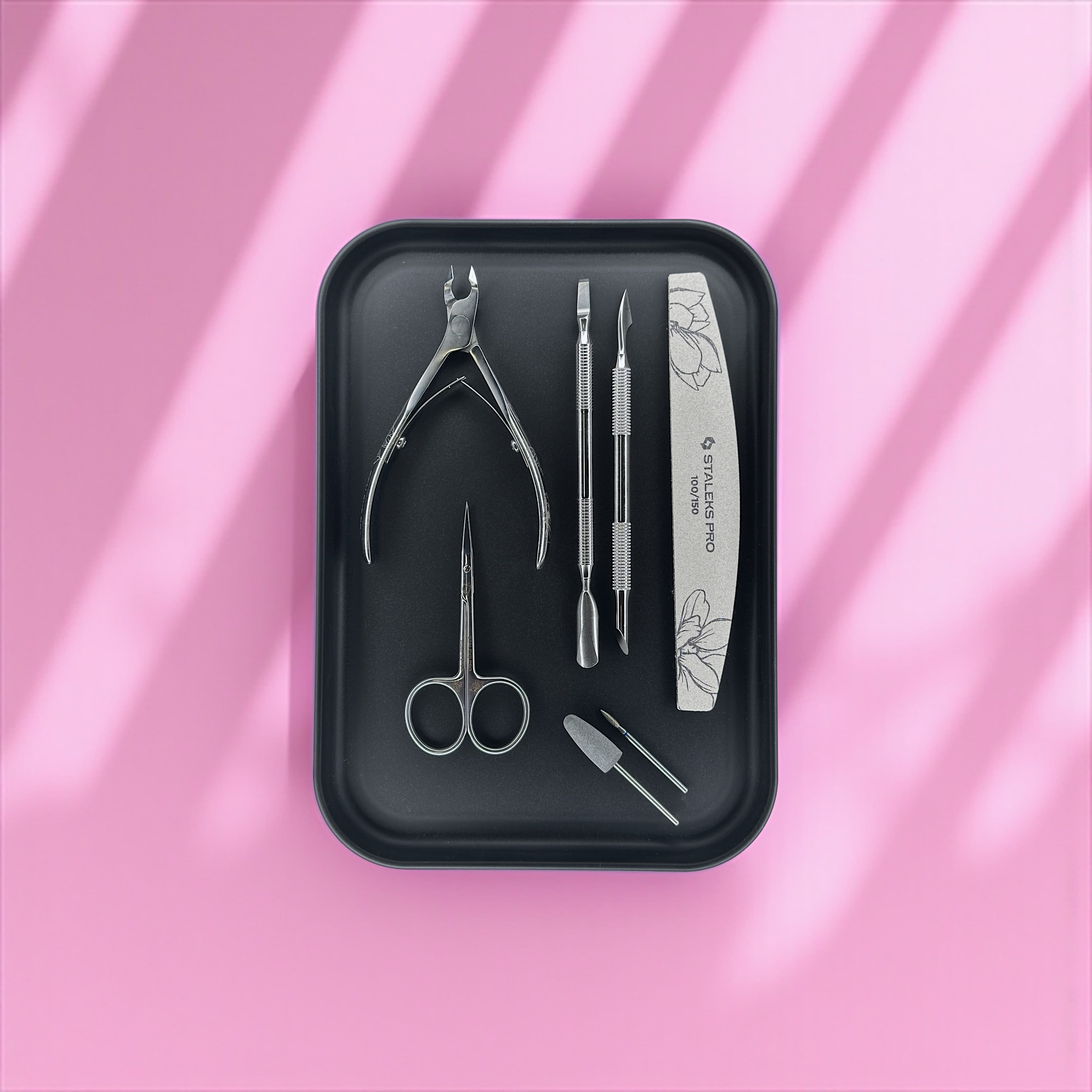 Vassoio porta strumenti AMOREBEAUTY, Nero