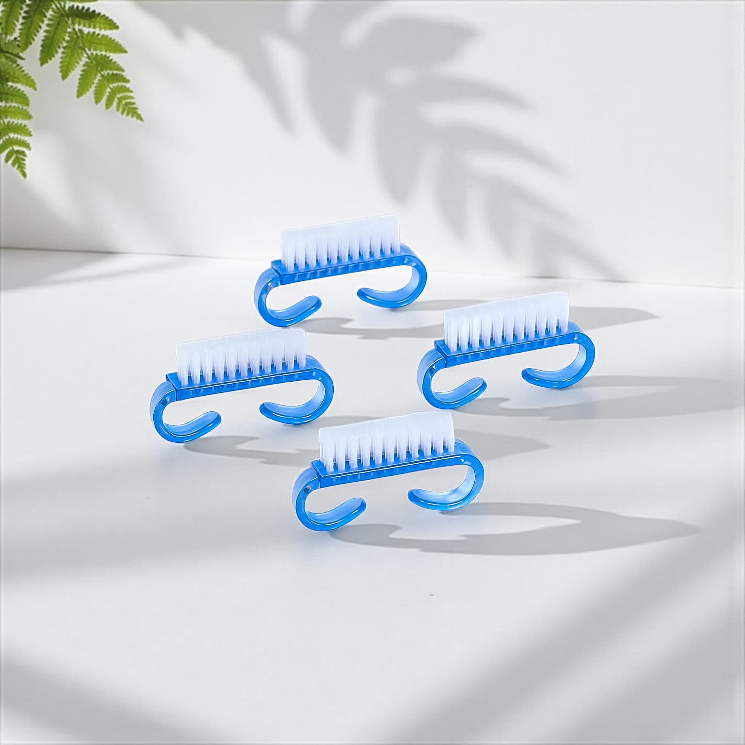 Spazzolina per manicure AMOREBEAUTY per rimuovere la polvere (4 pezzi) Blu