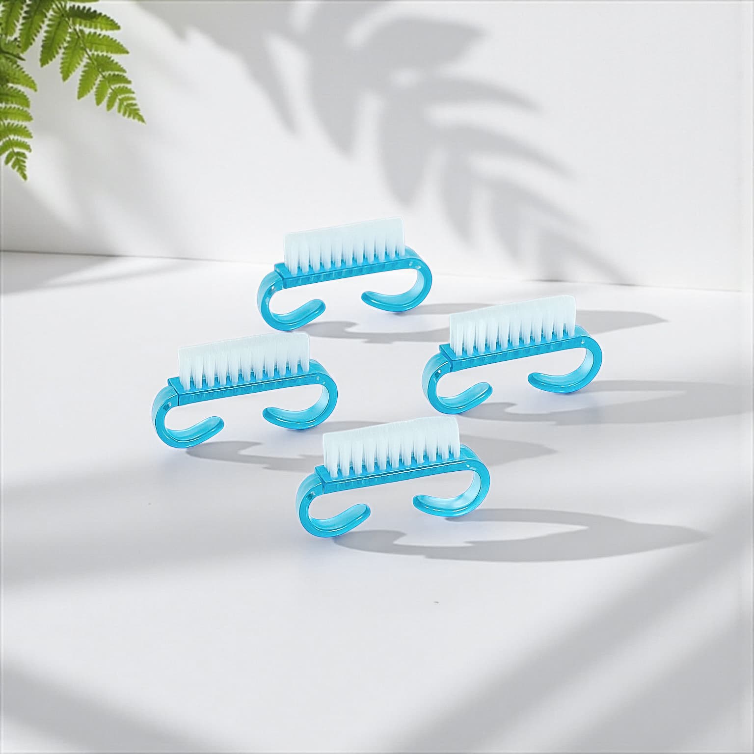 Spazzolina per manicure AMOREBEAUTY per rimuovere la polvere (4 pezzi) Azzurro