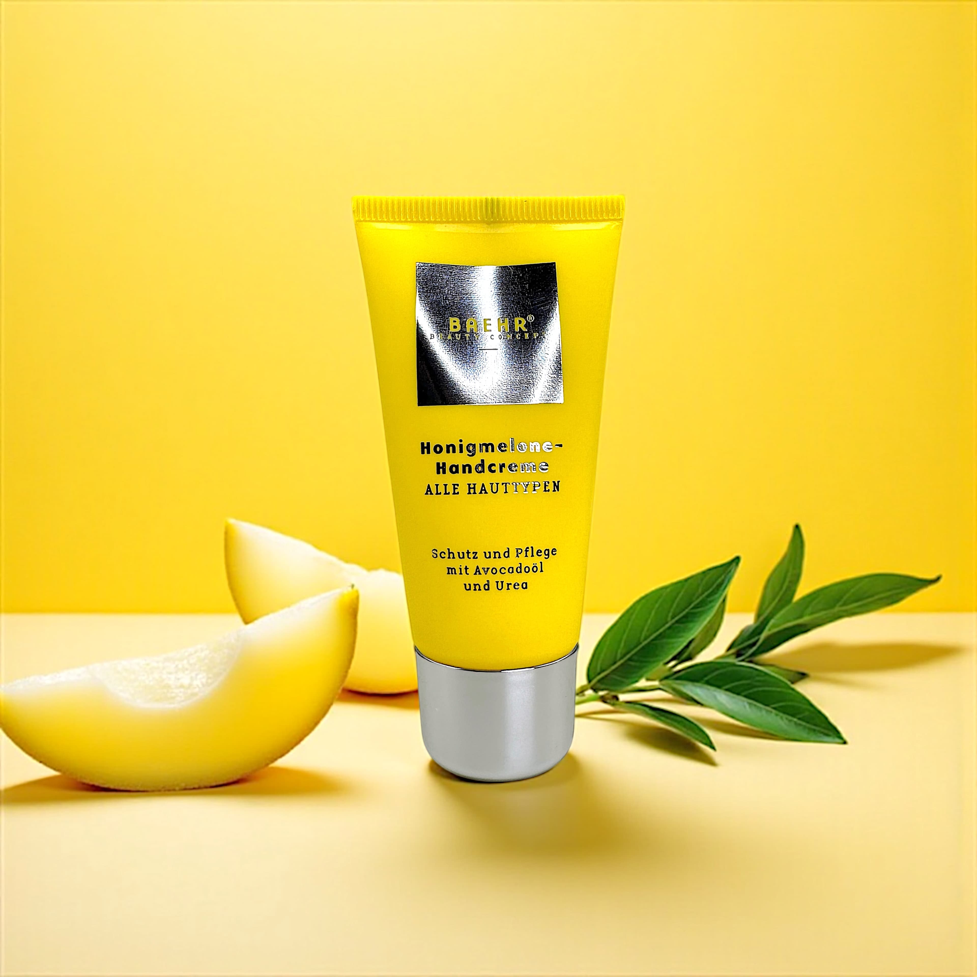 BAEHR Crema mani «Honey Melon» con olio di avocado e urea (Honigmelone Handcreme), 30 ml