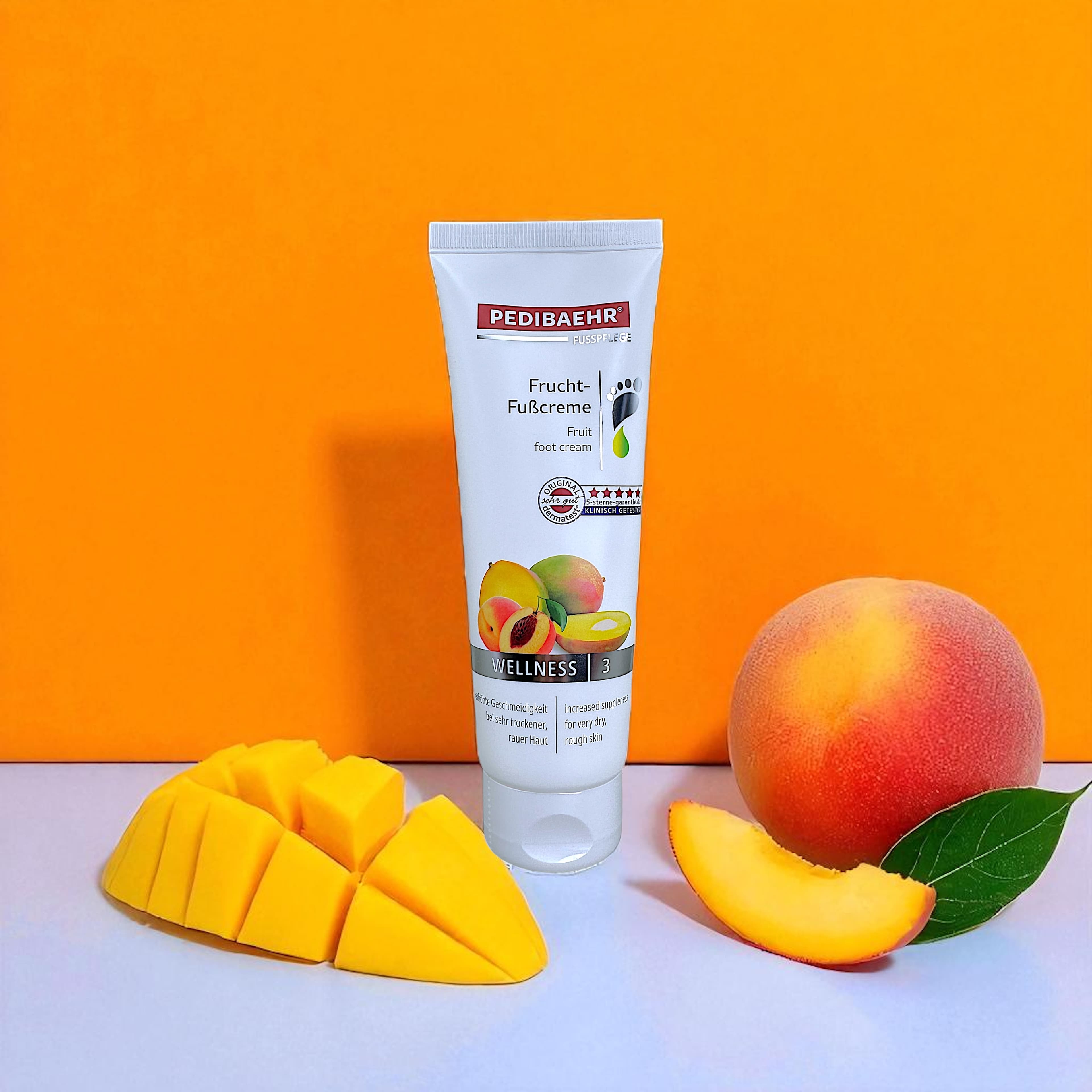 BAEHR Crema piedi fruttata con oli di mango e pesca (Frucht-Fußcreme), 125 ml