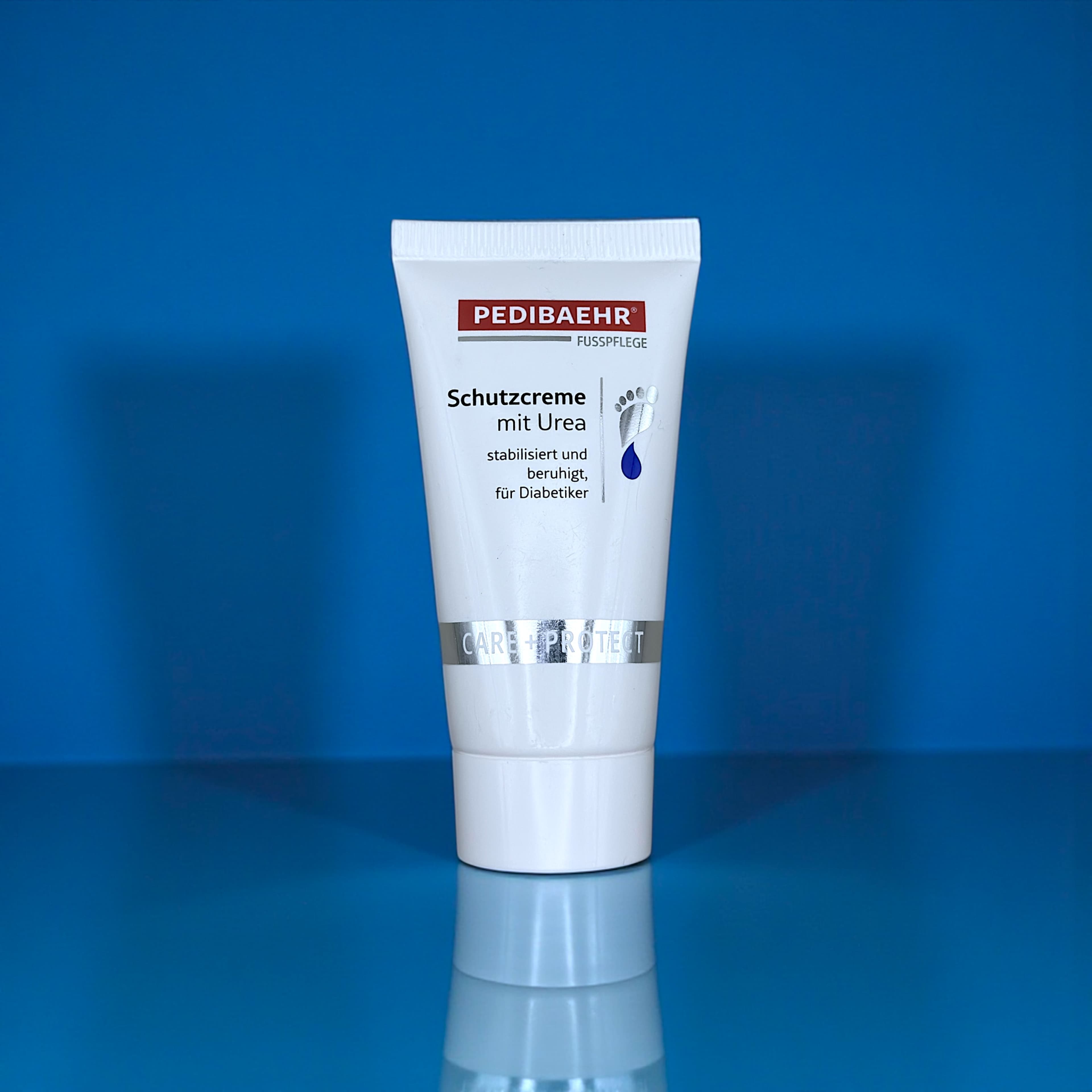 PEDIBAEHR Crema protettiva per piedi con urea al 10% (PROTECTIVE FOOTCREAM), 30 ml
